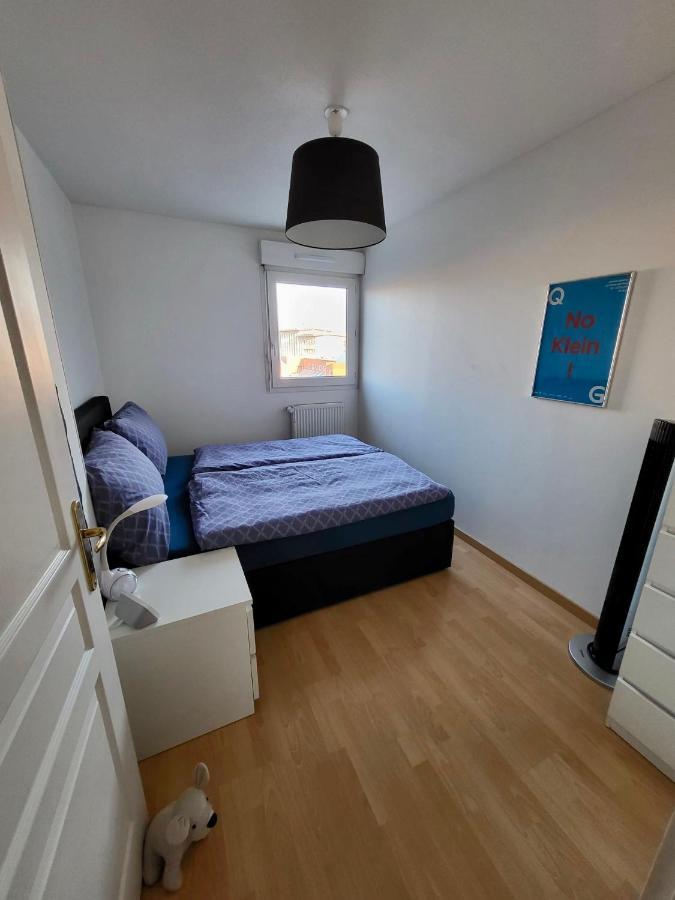 Tichnich Appartement - 2 Bedrooms - 1 Min Away From Train Station Annemasse Exterior foto